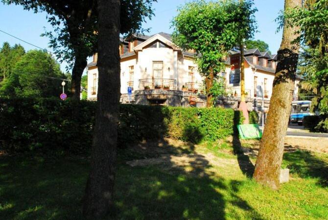 Penzion Daniela Rajecké Teplice Exteriör bild